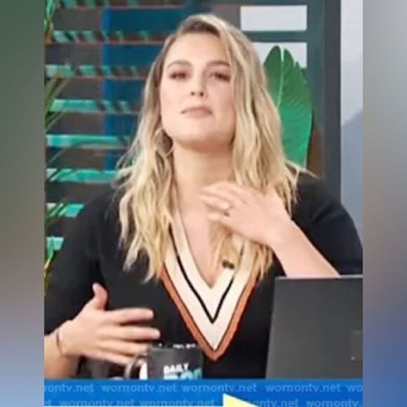 Sandro Colle Wool Cashmere Black Sweater V Neck  Size 2 - Picture 8 of 16